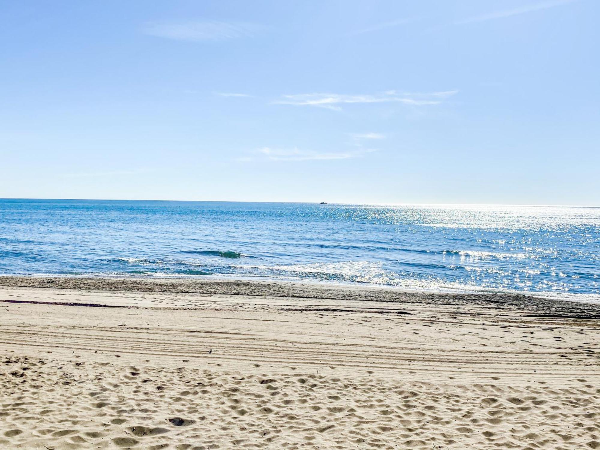 Apartmán Roca Chica - Parking - Frente Playa - Terraza - Wifi - Bajondillo Y Carihuela Torremolinos Exteriér fotografie