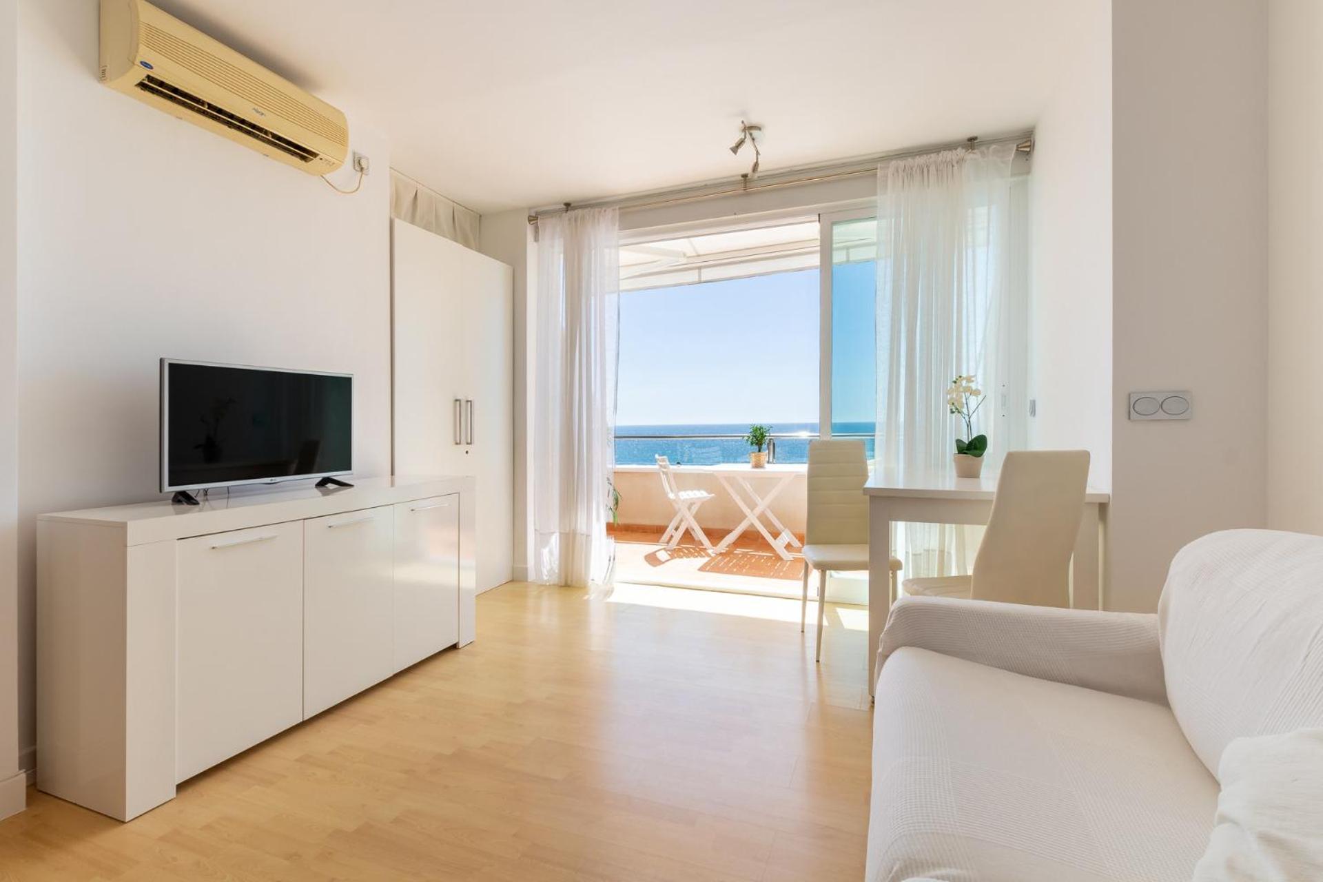 Apartmán Roca Chica - Parking - Frente Playa - Terraza - Wifi - Bajondillo Y Carihuela Torremolinos Exteriér fotografie